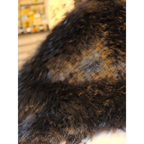 Faux Fur Black Wrap Collar Scarf - Picture 11 of 13